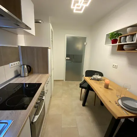 Einraumwohnung In Der City Neubrandenburg Exterior foto