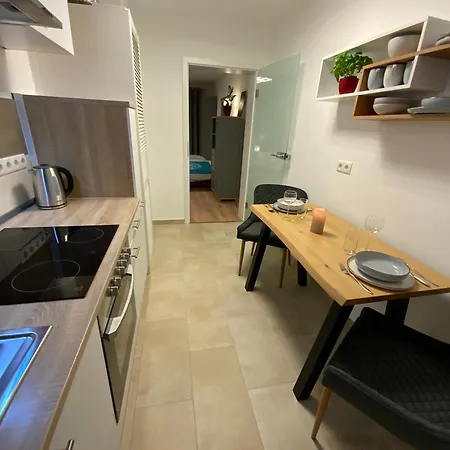 Einraumwohnung In Der City Neubrandenburg Exterior foto